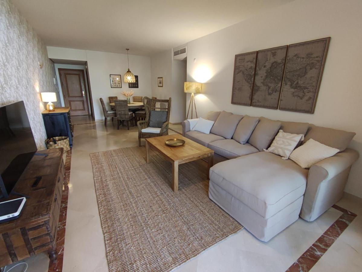 Costalita On The Beach - 3 Bedroom Cosy Apartment Estepona Exteriör bild