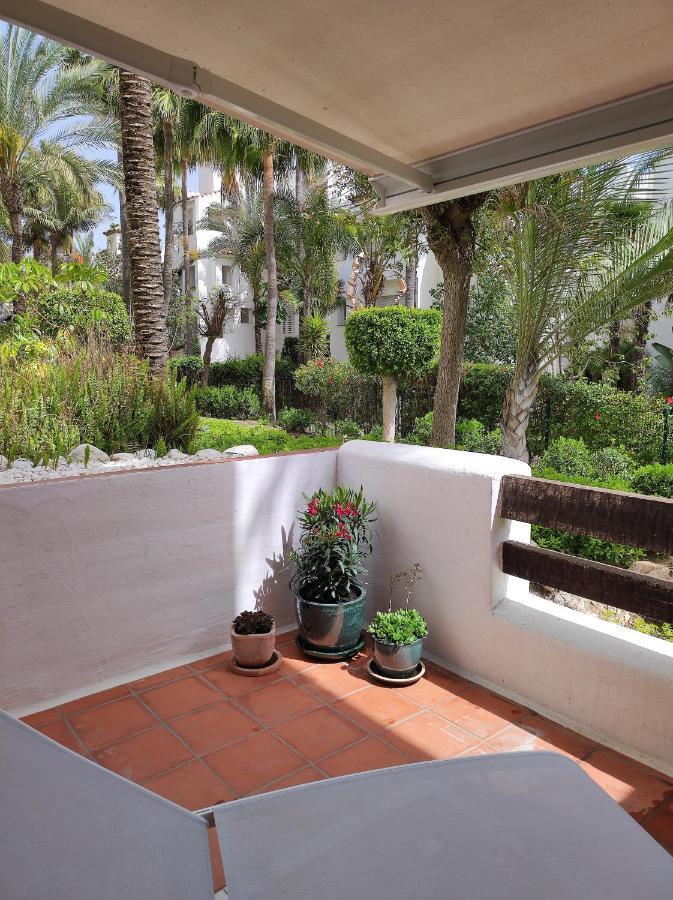 Costalita On The Beach - 3 Bedroom Cosy Apartment Estepona Exteriör bild